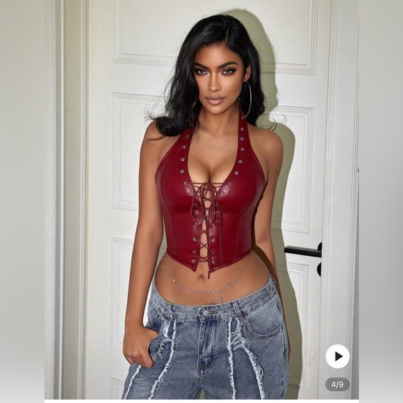 Red corset top - Picture 3 of 8